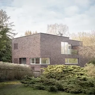 Haus Gartenansicht