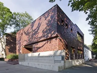 Evangelisches Gemeindehaus Duisburg - Wittmunder Klinker Sortierung 132 - Schräg