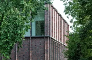 Wittmunder Klinker - Sortierung 191d - Neues Museum in Lüneburg - Blick aus dem Grünen