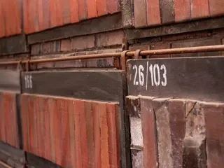 Handsortierung von Klinker